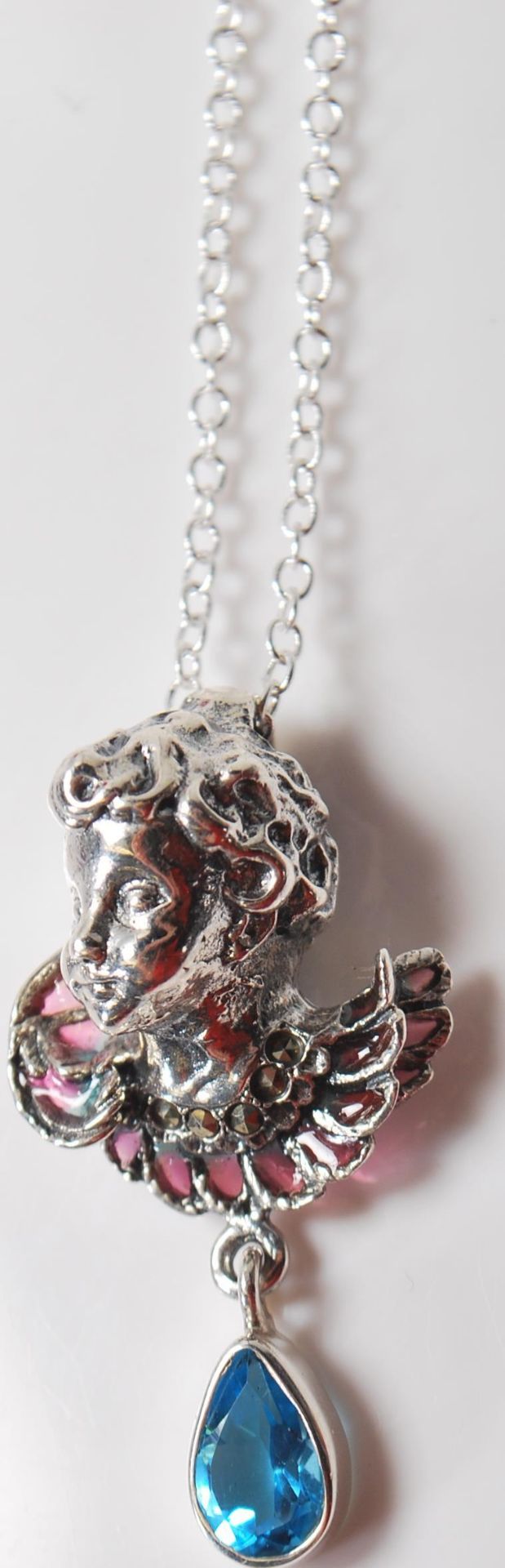 SILVER AND BLUE STONE CHERUB PENDANT - Image 4 of 6