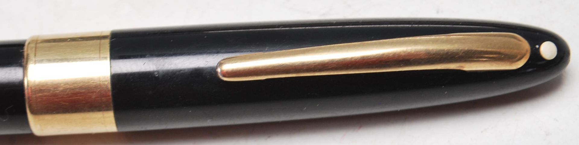 A VINTAGE SHEAFFERS SNORKEL FOUNTAIN PEN AND PENCIL - Image 4 of 6