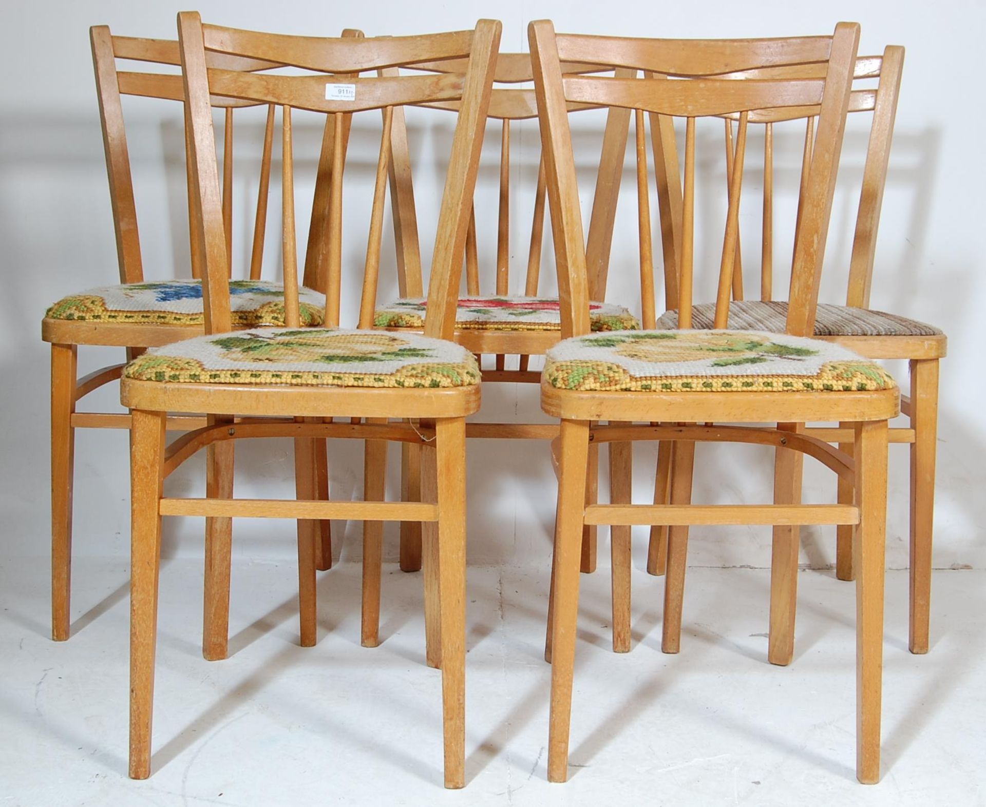 FIVE RETRO 20TH CENTURY DINING CHAIRS / KITCHEN CHAIRS