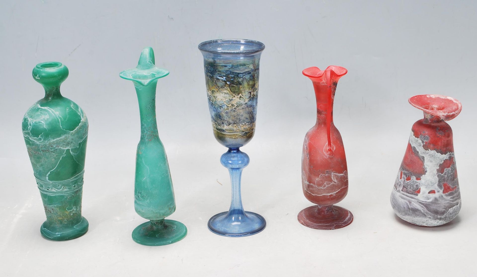 SET OF FOUR VINTAGE 20TH CENTURY SILVE-CA LTD OLD CEASARED ISRAEL STUDIO ART GLASS - Image 3 of 7