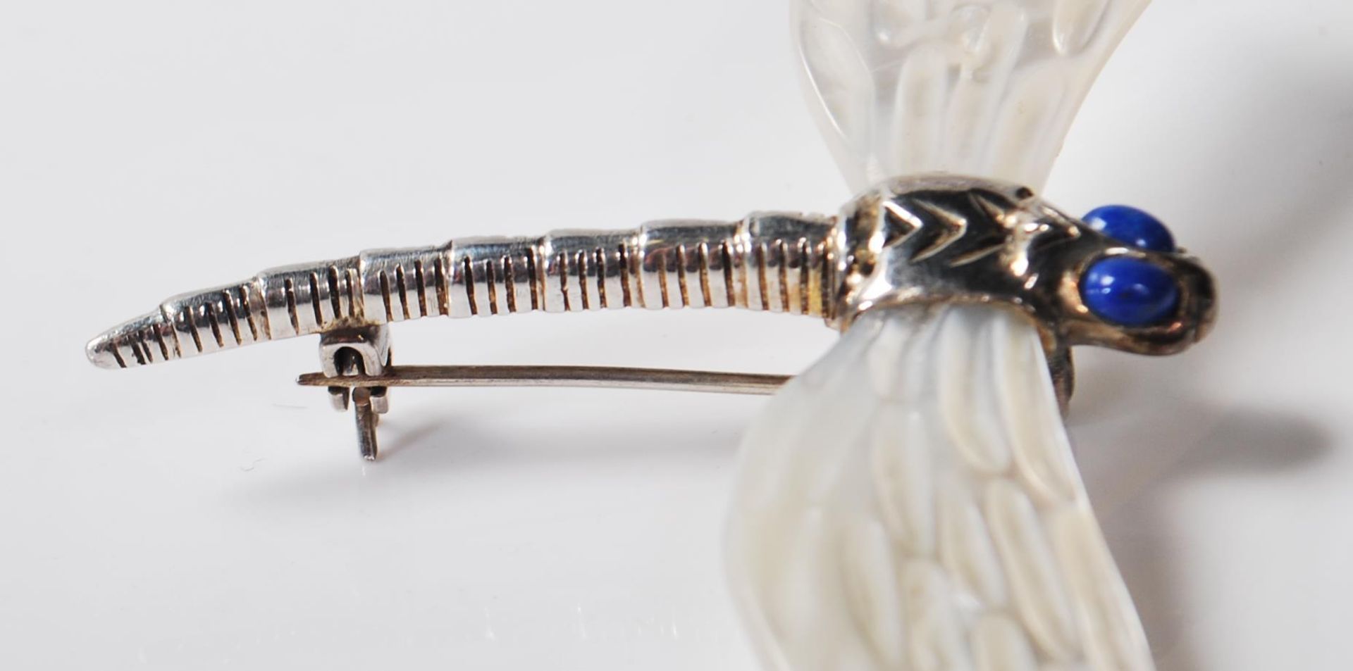 VINTAGE SILVER AND MOTHER OF PEARL DARGONFLY BROOCH - Image 3 of 6