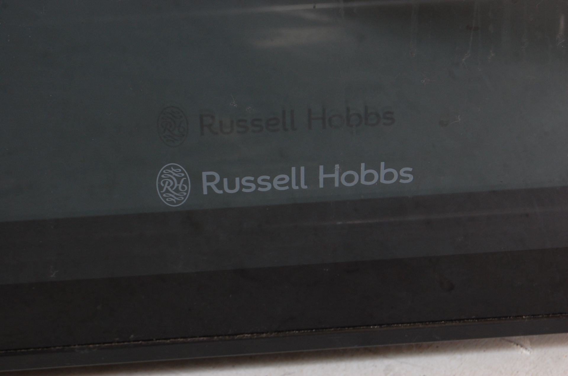 A BRUSHED STEEL AND GLASS RUSSELL HOBBS WINE COOLER - Image 3 of 6