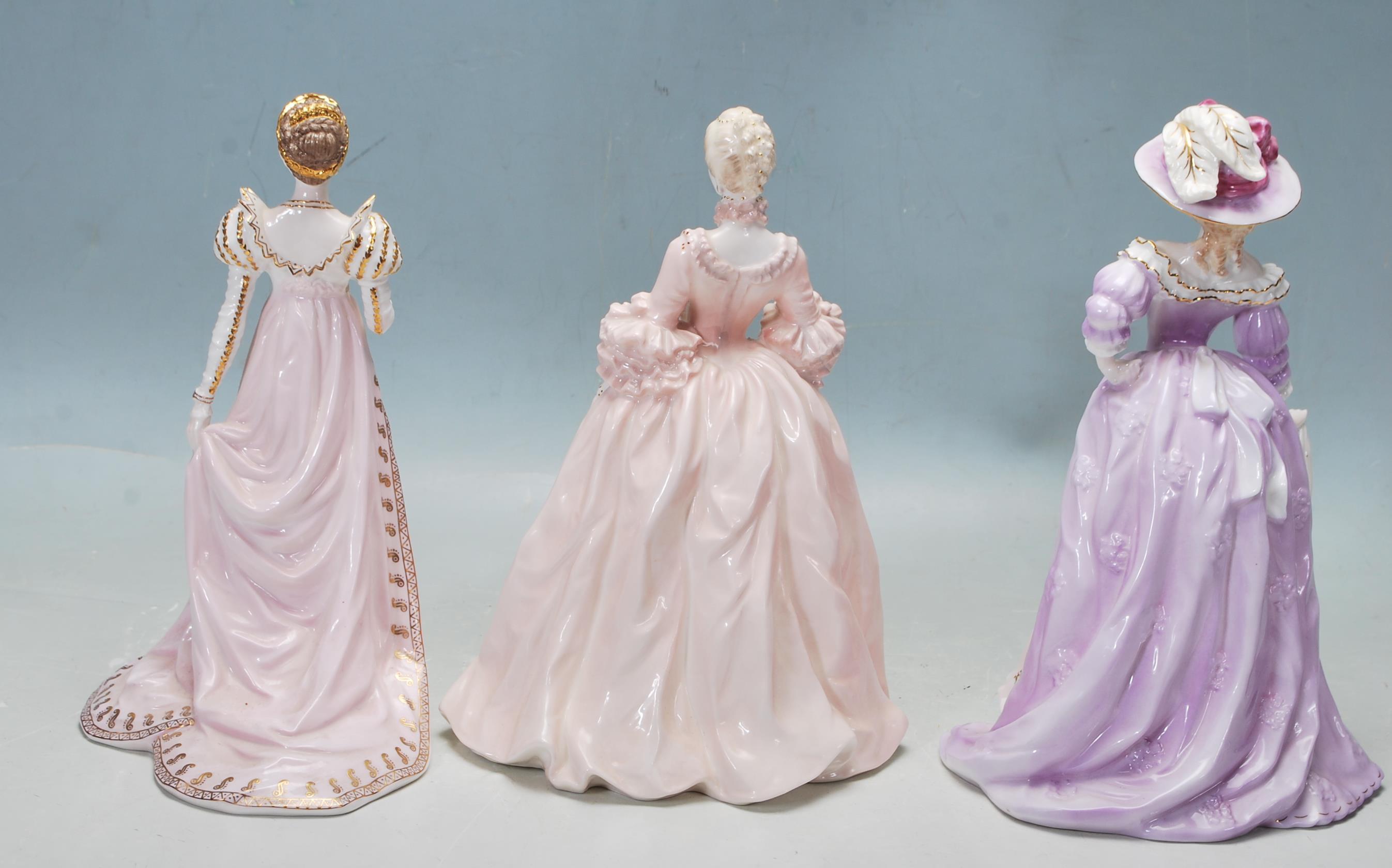 THREE COALPORT LIMITED EDITION CERAMIC FIGURINES - MRS FITZHERBERT - MADAME DE POMPADOUR - Image 3 of 10