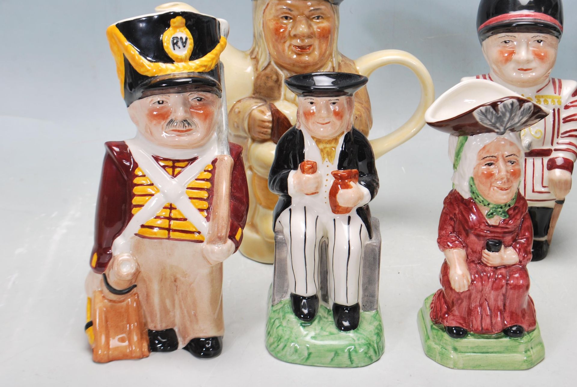 LARGE GROUP OF 20TH CENTURY CERAMIC TOBY JUGS - Image 9 of 9