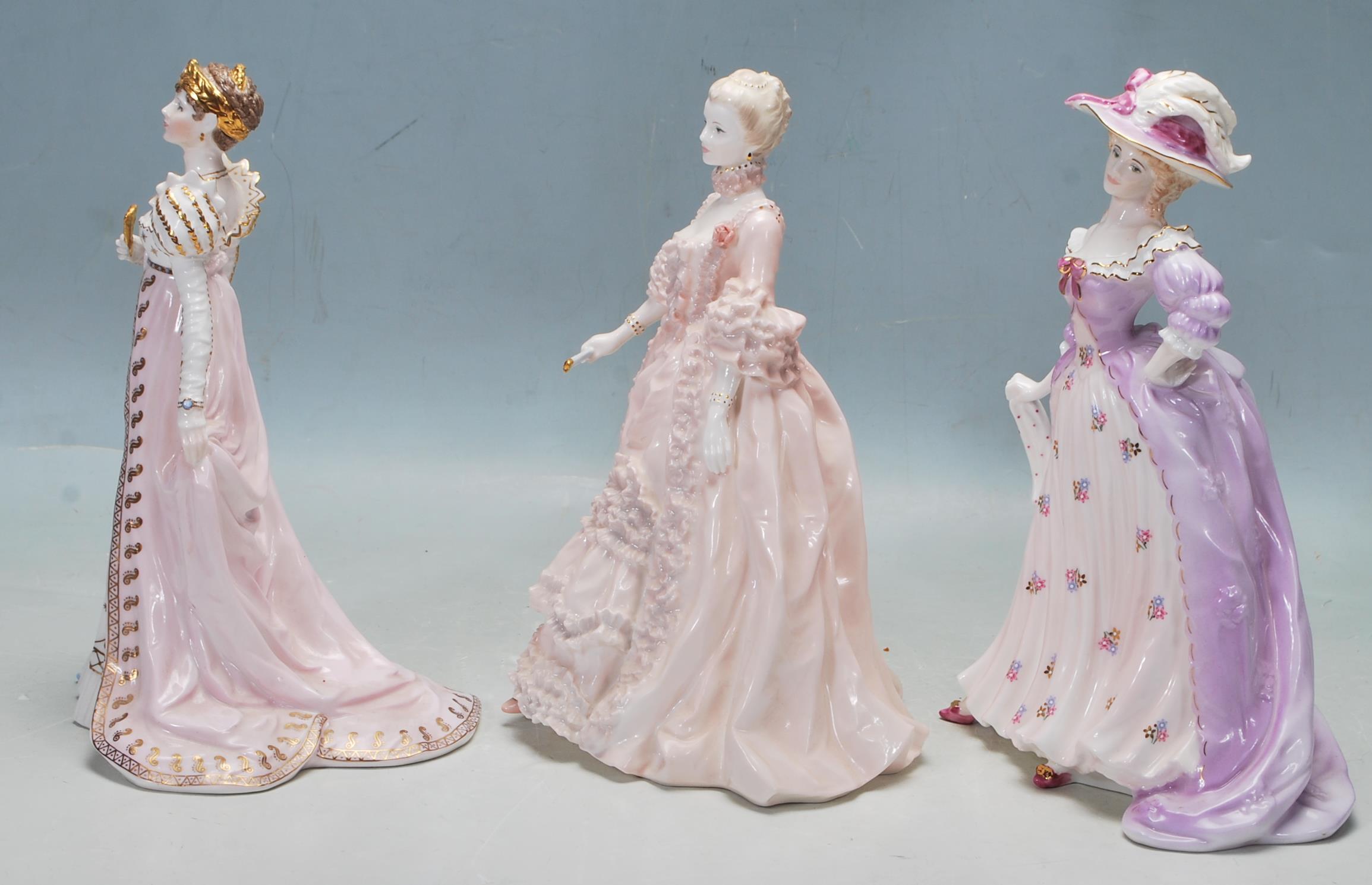 THREE COALPORT LIMITED EDITION CERAMIC FIGURINES - MRS FITZHERBERT - MADAME DE POMPADOUR - Image 4 of 10