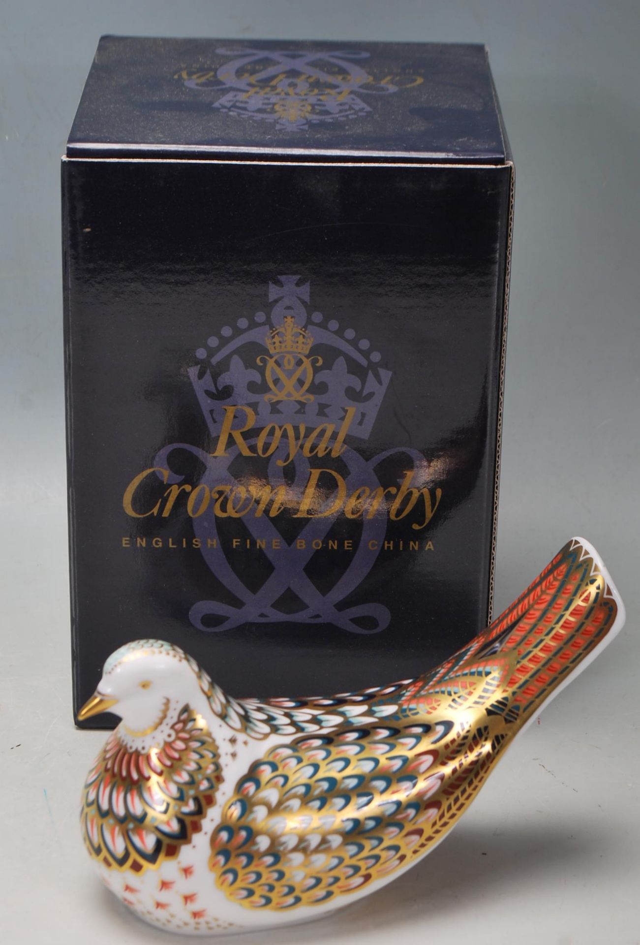 ROYAL CROWN DERBY TURTLE DOVE PAPERWEIGHT WITH GOLD STOPPER