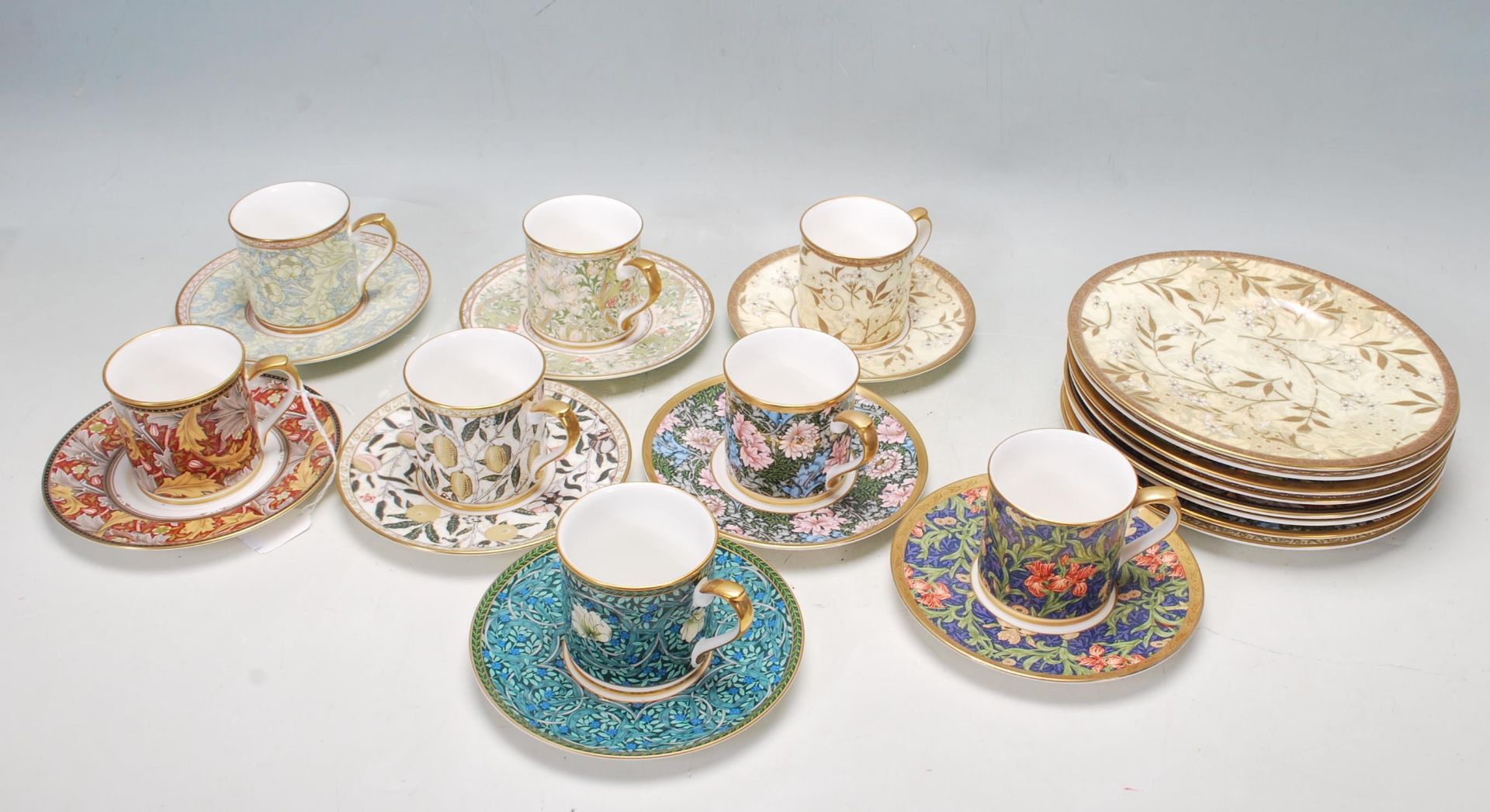 A SET OF SIX 20TH CENTURY WILLIAM MORRIS - VICTORIAN AND ALBERT TEA SERVICE