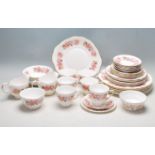 COLCLOUGH WAYSIDE PATTERN DINNER SERVICE