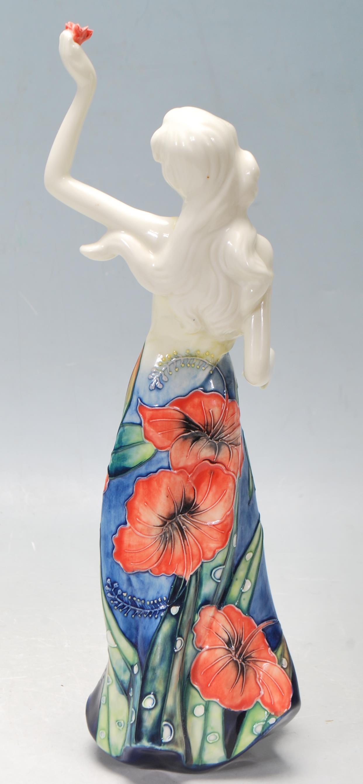 OLD TUPTON WARE POPPY CERAMIC FIGURINE - Image 5 of 8