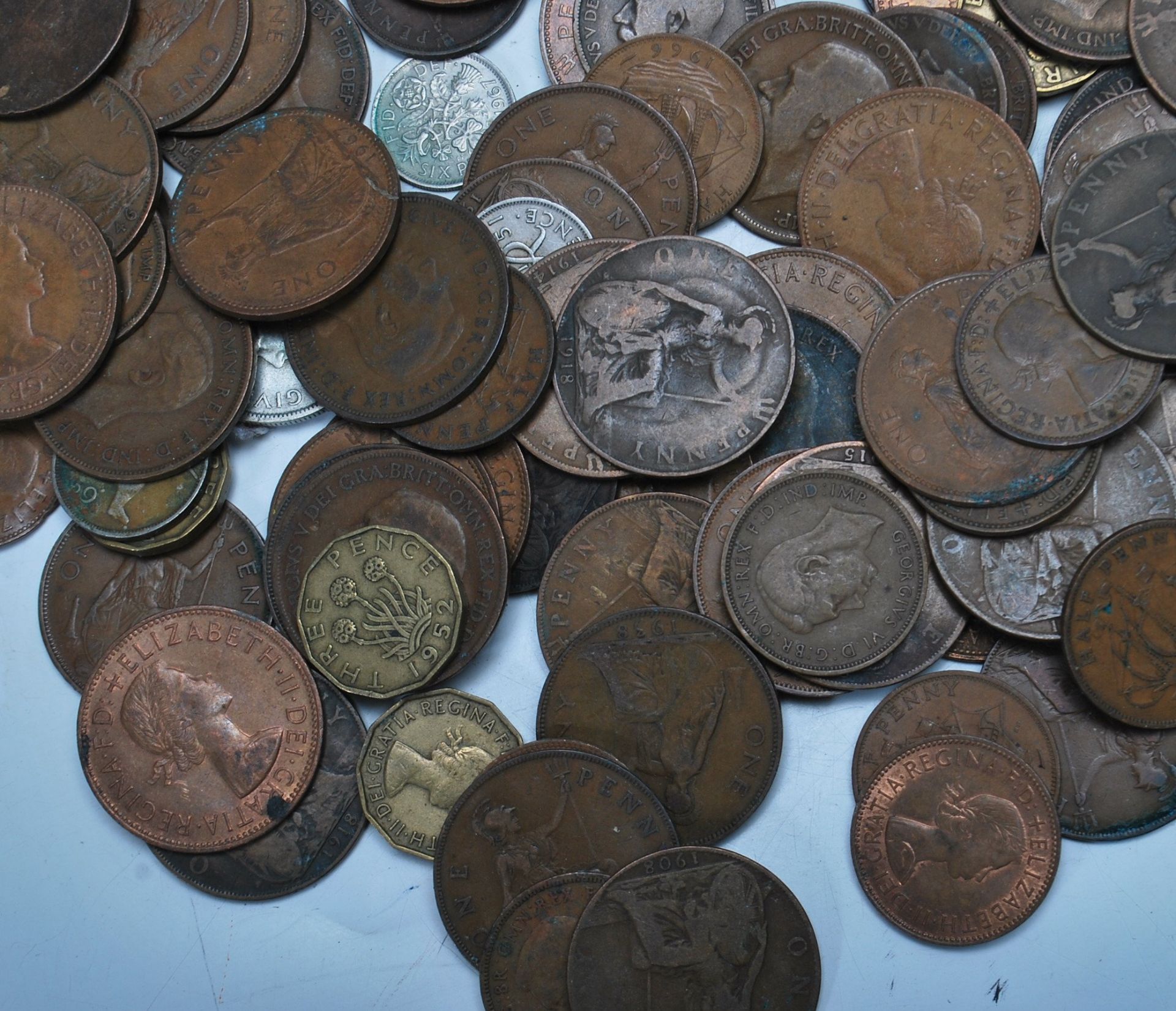 LARGE COLLECTION OF 19TH AND 20TH CENTURY COINS - Image 5 of 18