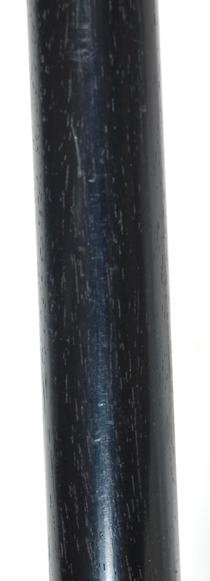 19TH CENTURY VICTORIAN EBONISED WALKING STICK - Image 4 of 5