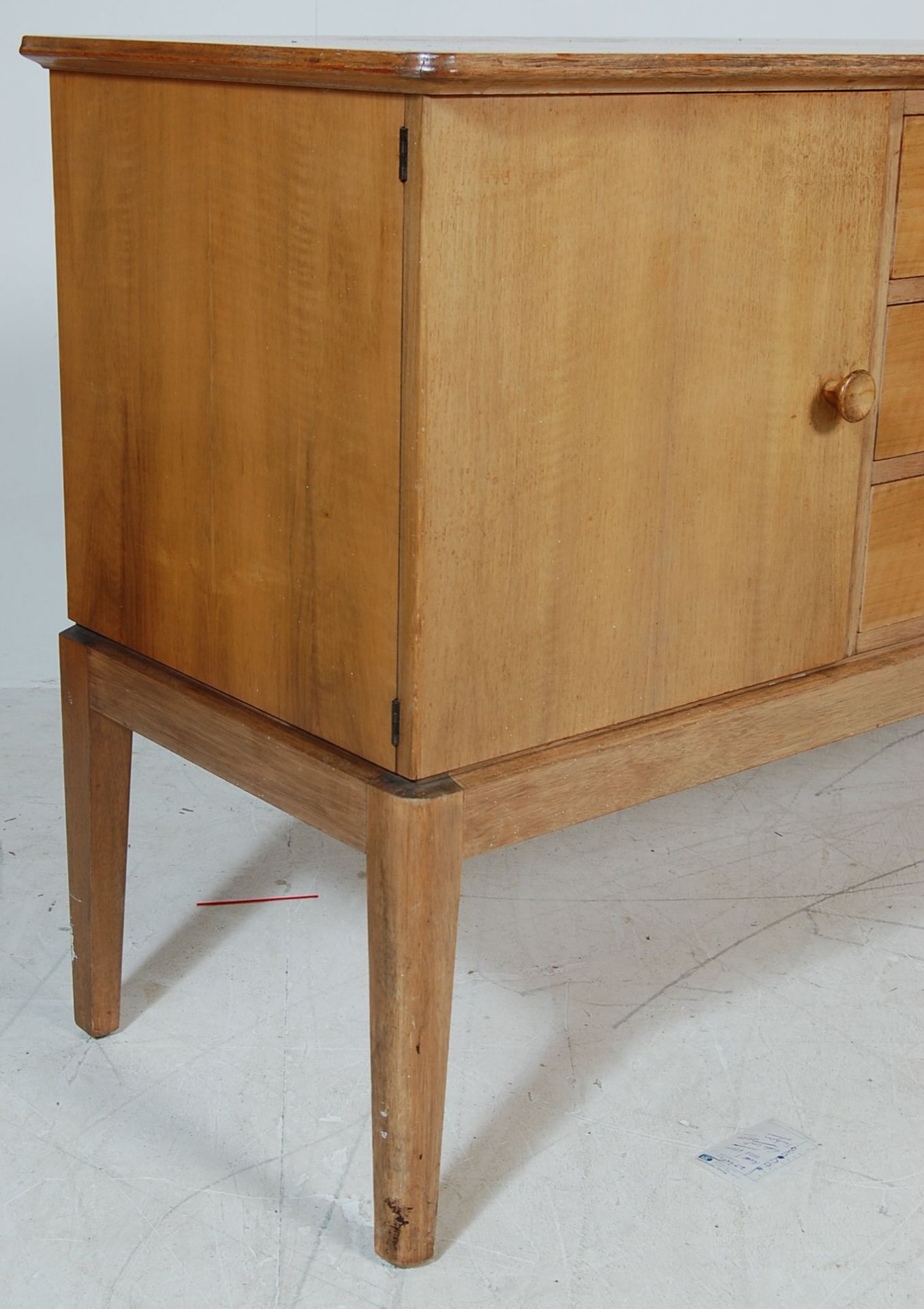 GORDON RUSSELL MID CENTURY WALNUT CREDENZA - Image 2 of 5