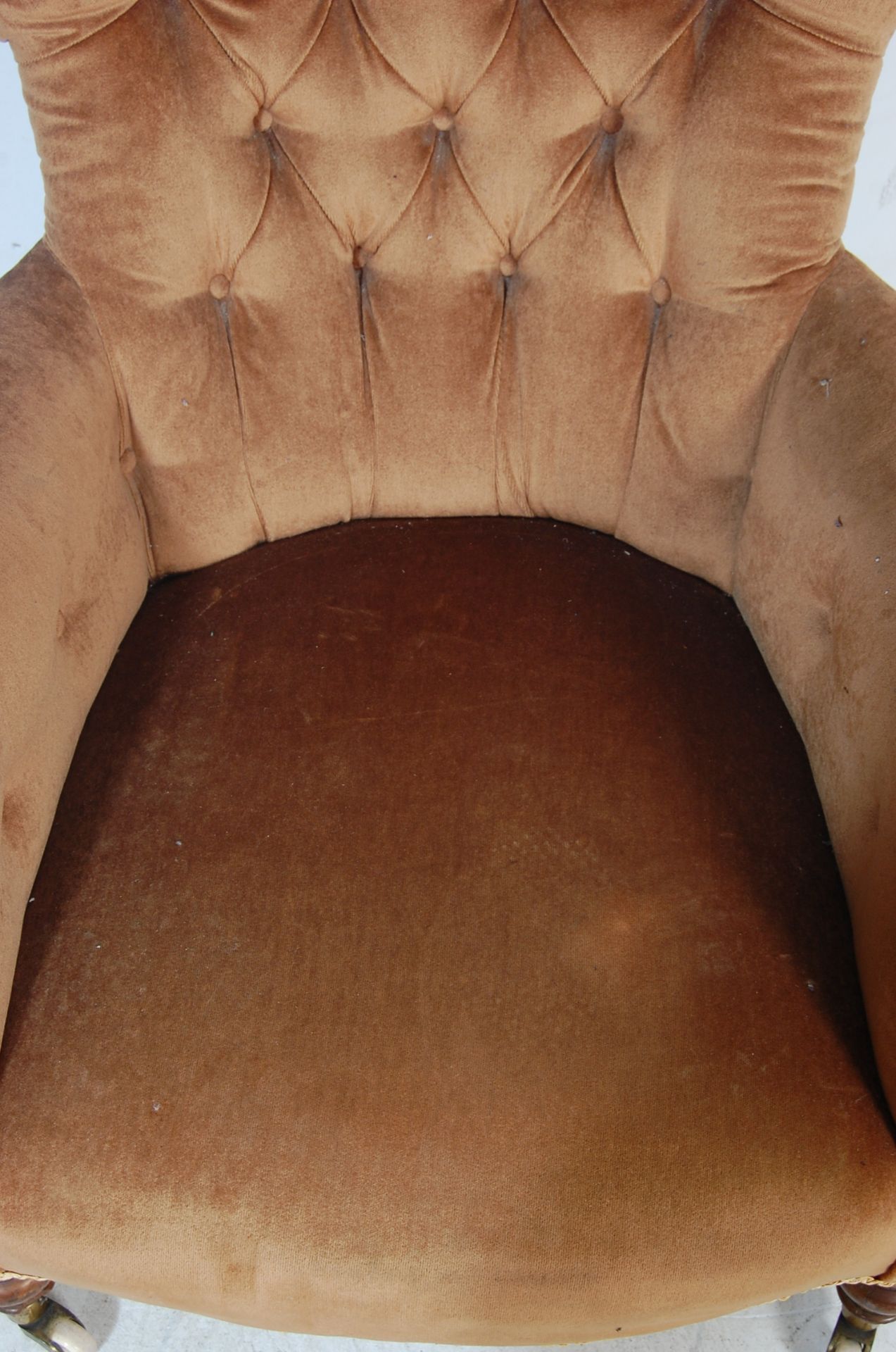 VICTORIAN 19TH CENTURY SPOON BACK MAHOGANY ARMCHAIR - Image 2 of 5