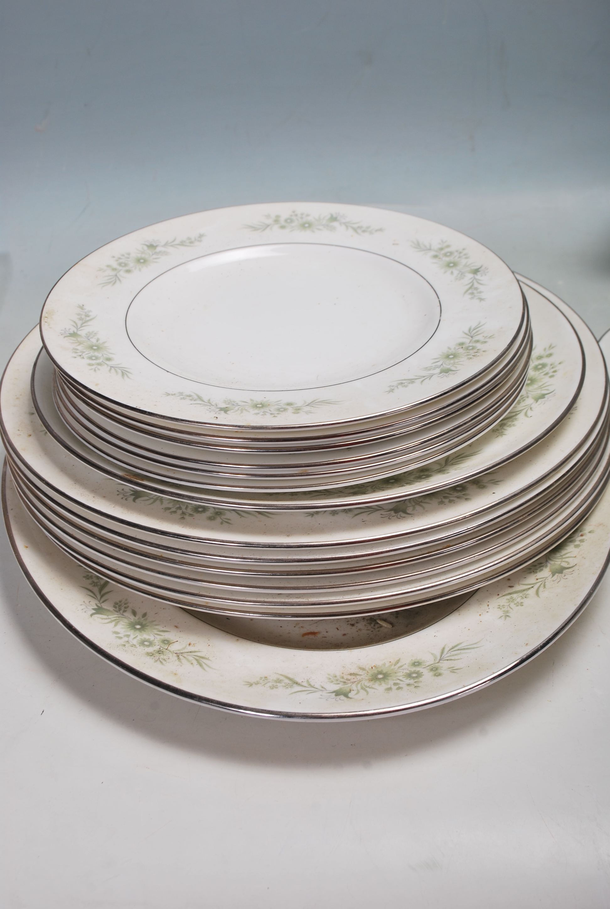 COLLECTION OF LATE 20TH CENTURY WEDGWOOD FINE BONE CHINA - Image 8 of 9