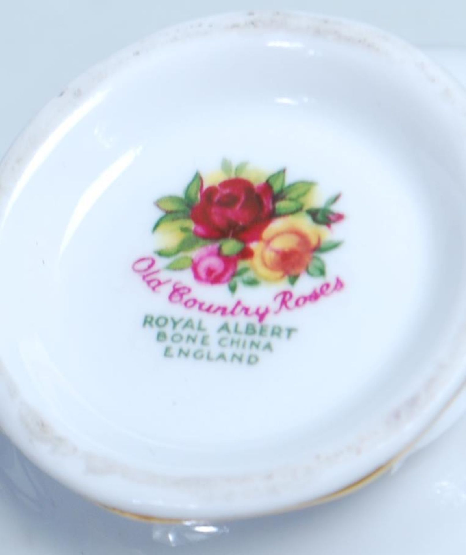 VINTAGE 20TH CENTURY ROYAL ALBERT OLD COUNTRY ROSES TEA SERVICE - Image 10 of 20