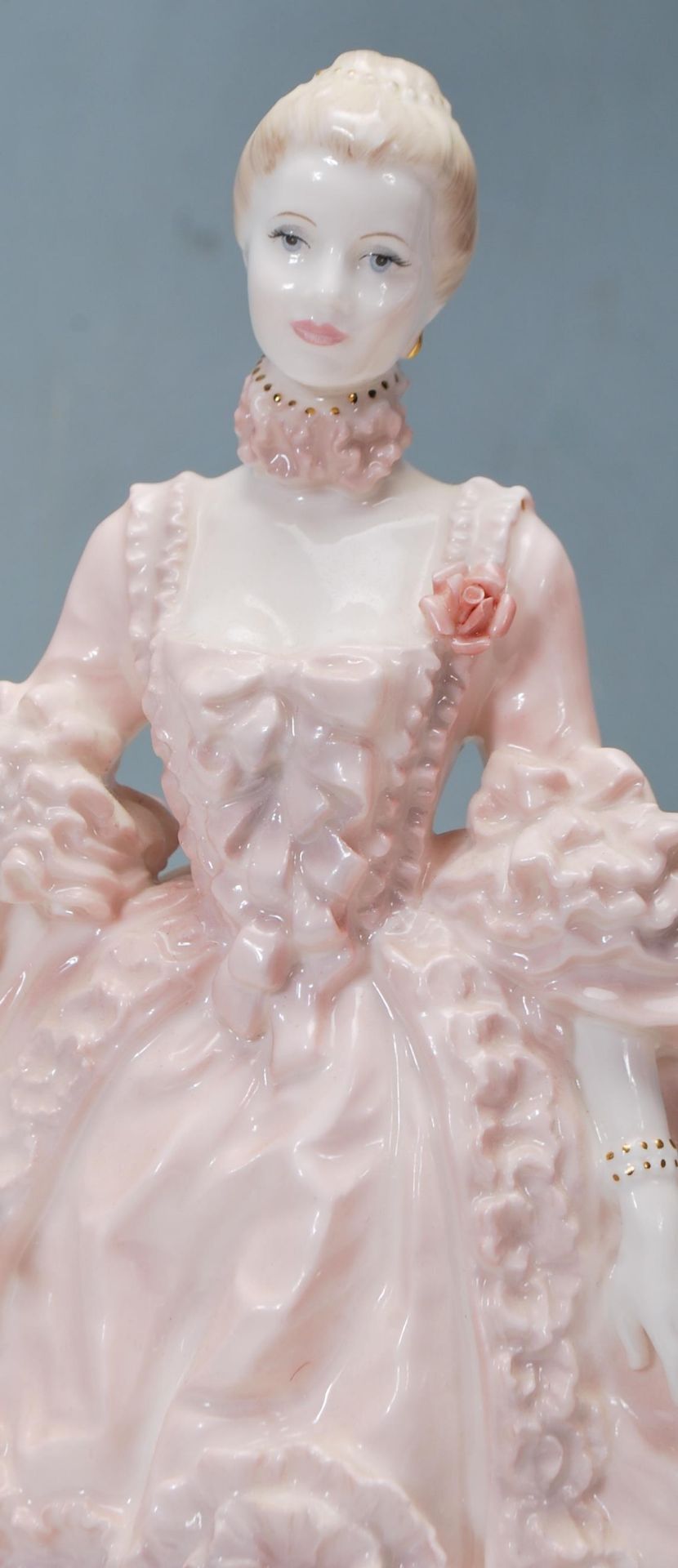 THREE COALPORT LIMITED EDITION CERAMIC FIGURINES - MRS FITZHERBERT - MADAME DE POMPADOUR - Image 7 of 10