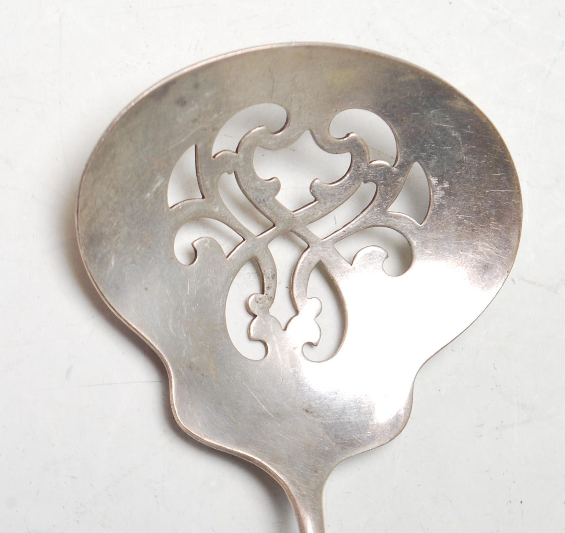 EARLY 20TH CENTURY AMERICAN SILVER SPOONS - Image 5 of 8