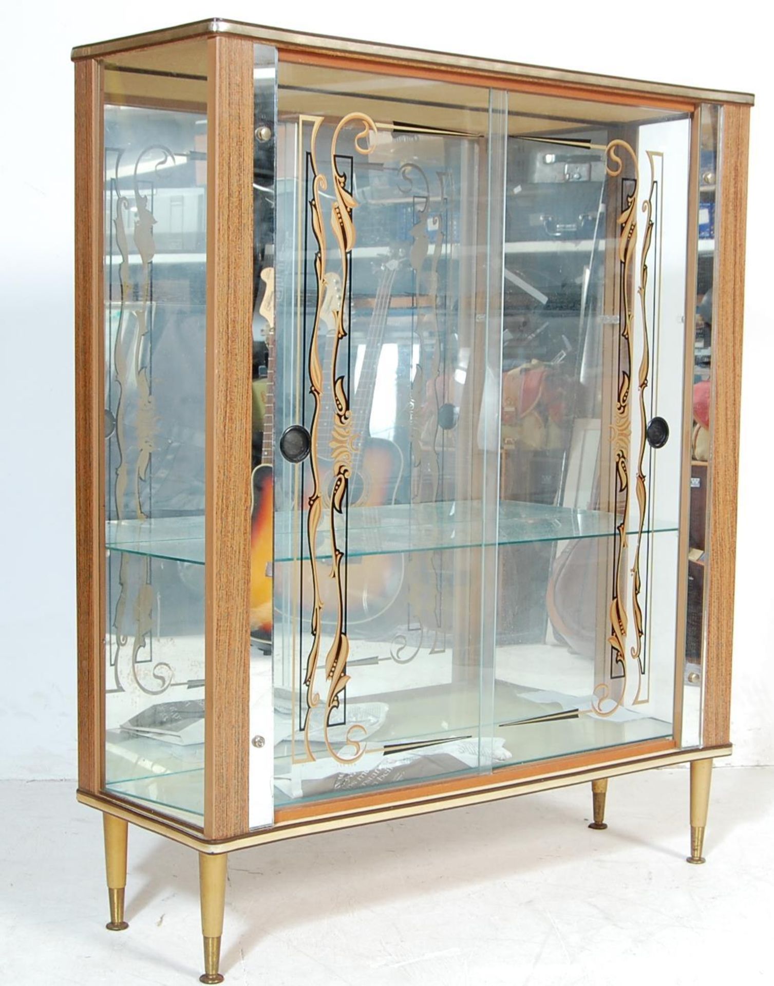 RETRO VINTAGE 1950S MELMINE CHINA DISPLAY CABINET