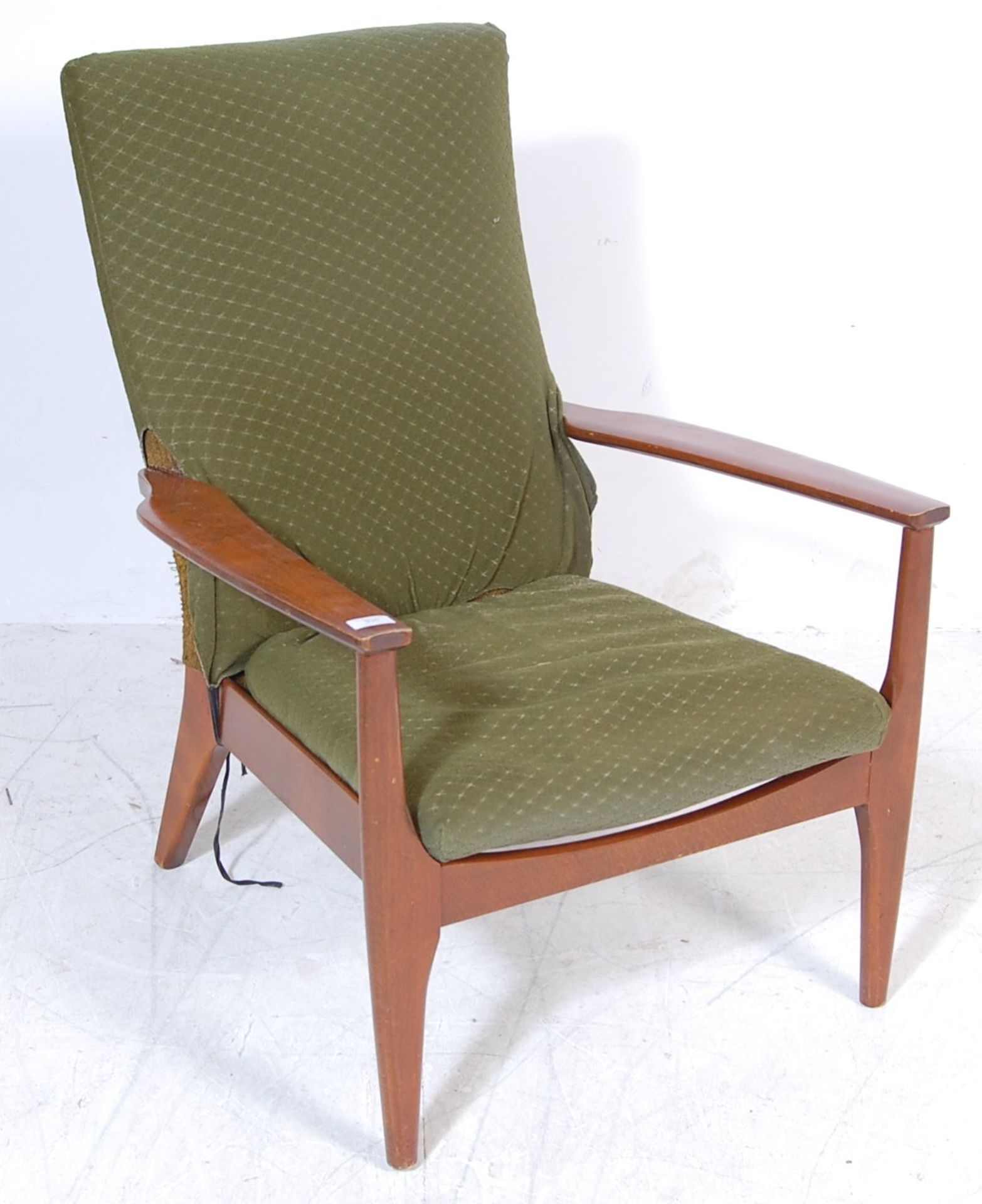 A VINTAGE RETRO MID CENTURY PARKER KNOLL ARMCHAIR - Image 2 of 4