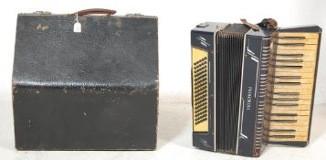 MID 20TH CENTURY VINTAGE GERMAN PIANO ACCORDIAN