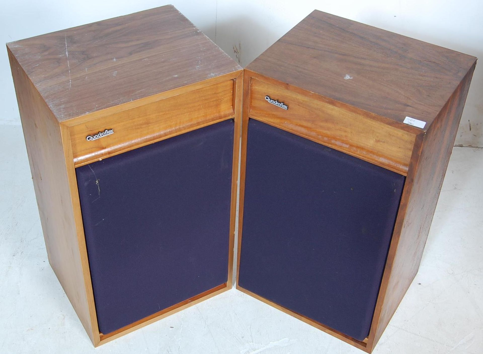 PAIR OF TEAK FLOOR STANDING QUADRAFLEX HIFI SPEAKERS - Image 2 of 5