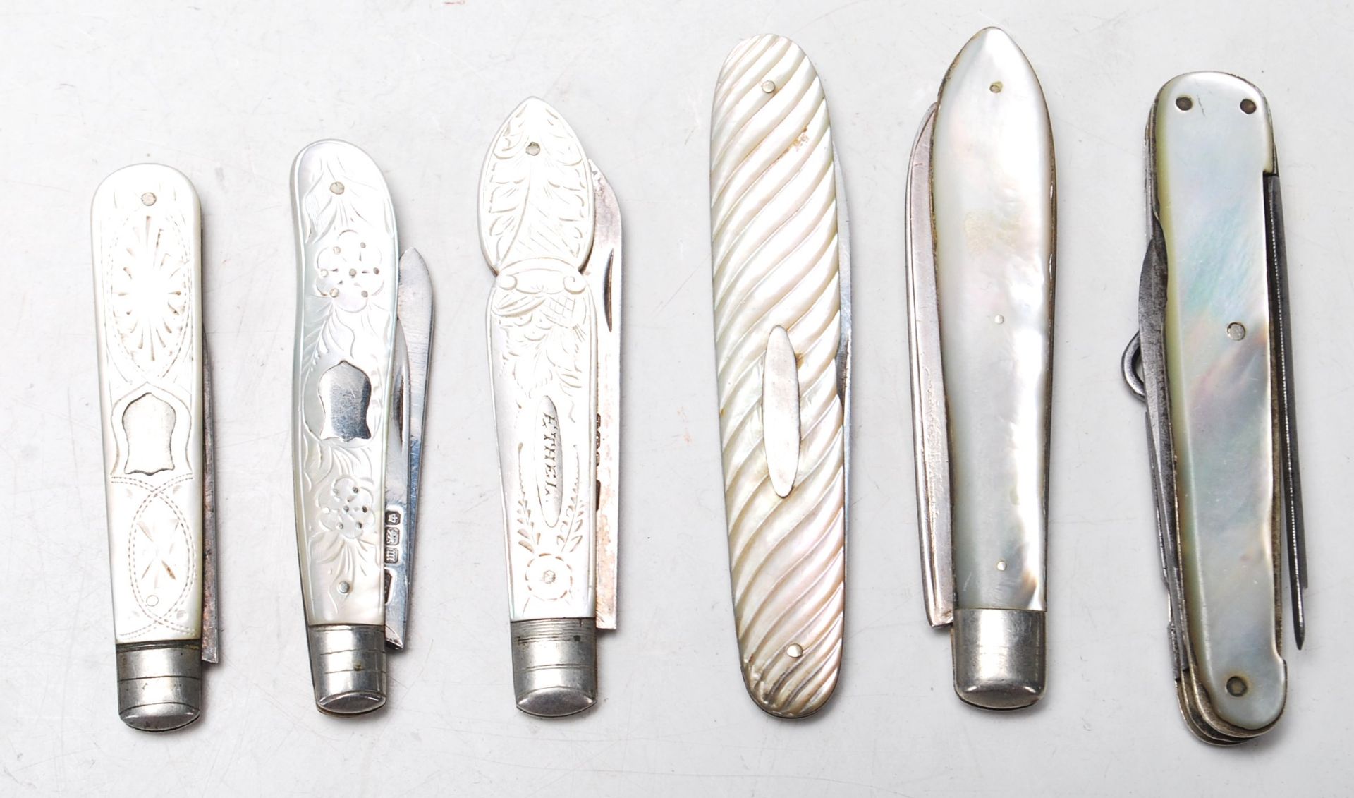 SIX VINTAGE MID 20TH CENTURY FOLDING PEN KNIVES