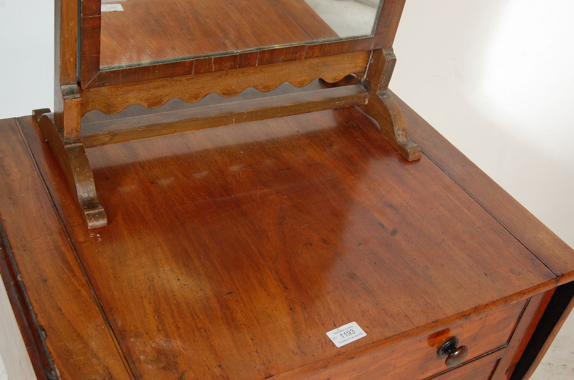 19TH CENTURY GEORGE III MAHOGANY WORK TABLE CHEST - Image 2 of 6