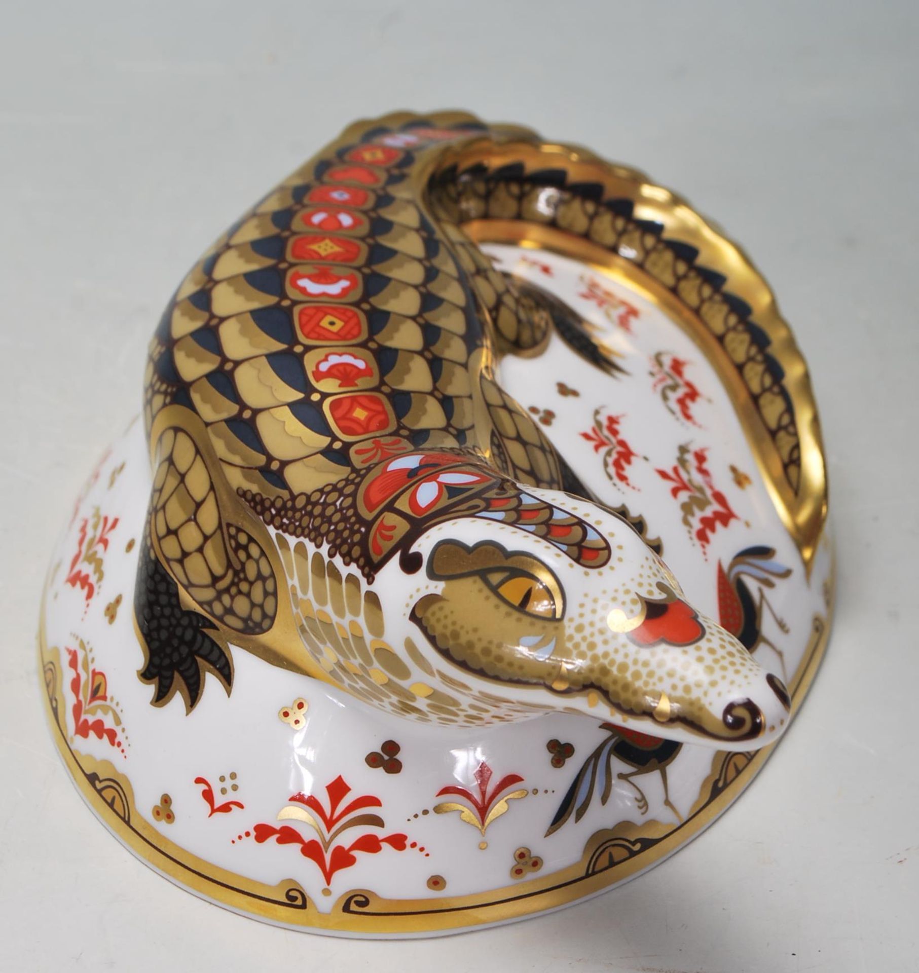 ROYAL CROWN DERBY PAPERWEIGHT IN A FORM OF CROCODILE WITH GOLD STOPPER - Image 6 of 7