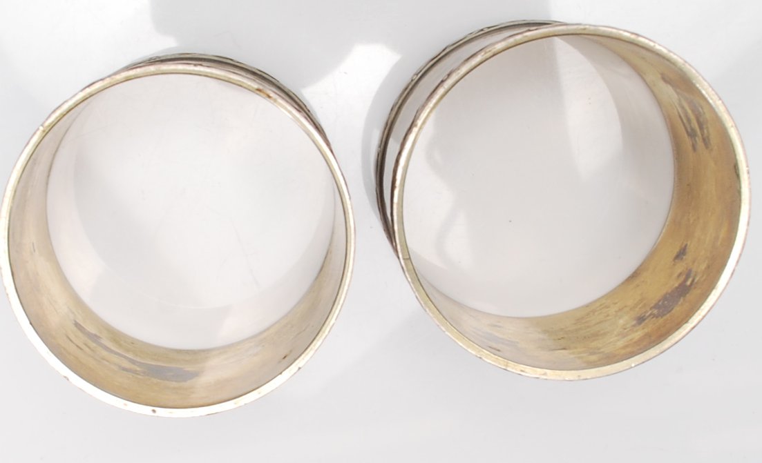 PAIR OF ANTIQUE GERMAN SILVER NAPKIN RINGS - Image 3 of 5