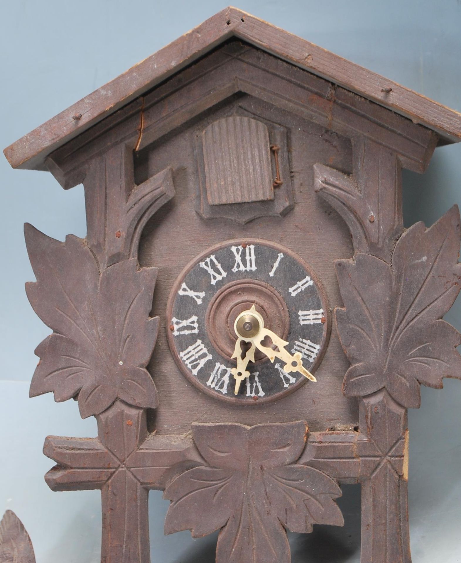 TWO EARLY 20TH CENTURY GERMAN BLACK FOREST CUCKOO CLOCKS - Image 2 of 7