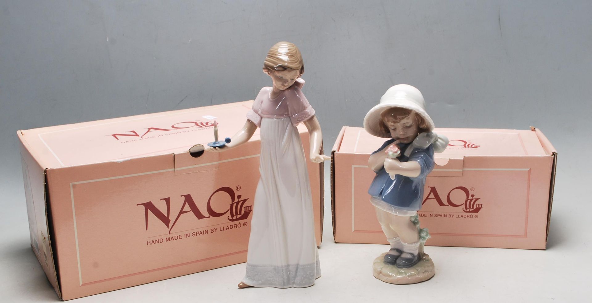 SIX VINTAGE NAO BY LLADRO CERAMIC FIGURINES - Image 9 of 9