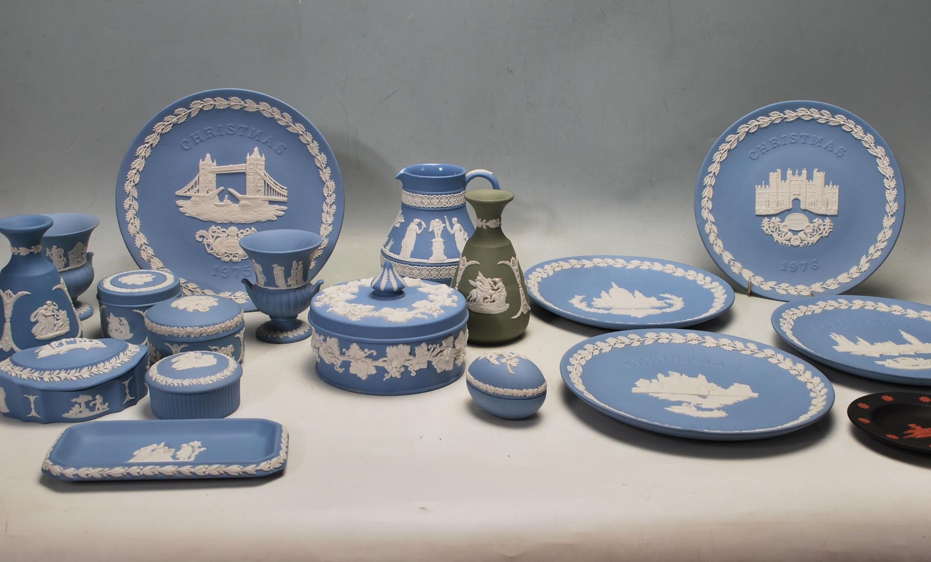 COLLECTION OF LATE 20TH WEDGWOOD JASPERWARE