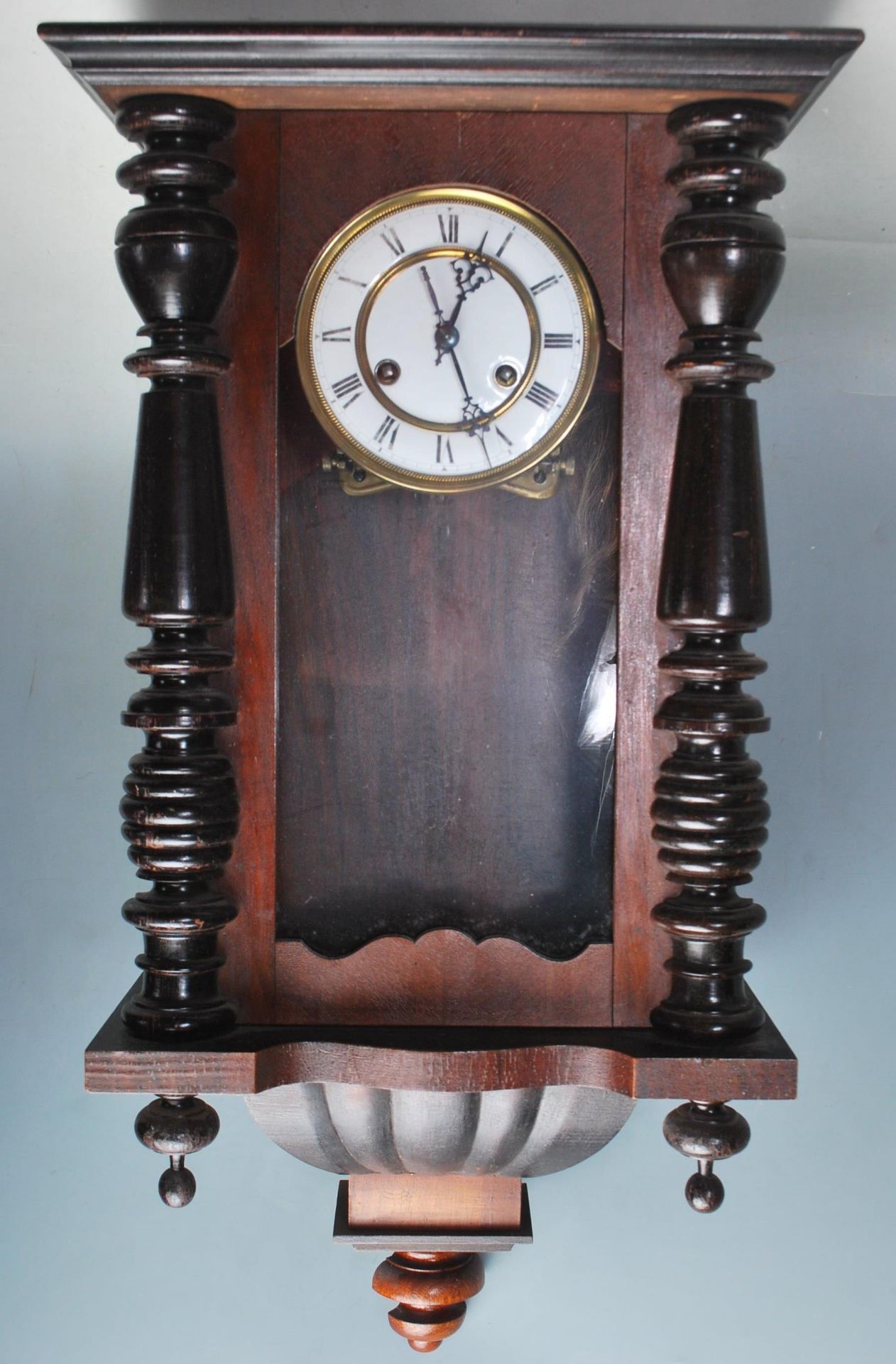 20TH CENTURY WALNUT CASED VIENNA REGULATOR WALL CLOCK