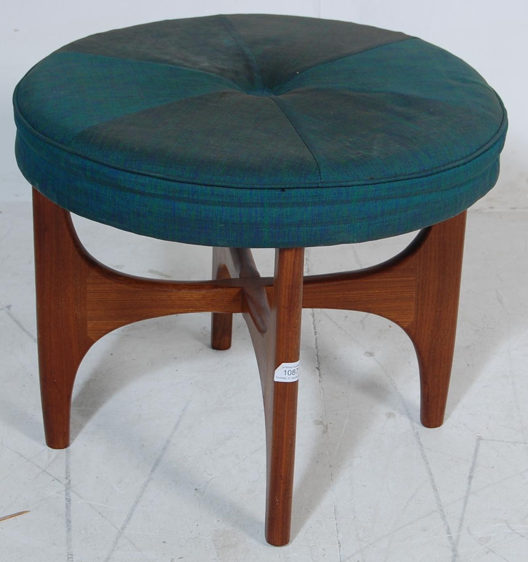 RETRO 1960’S G PLAN DRESSING TABLE STOOL WITH CIRCULAR SEAT - Image 2 of 4