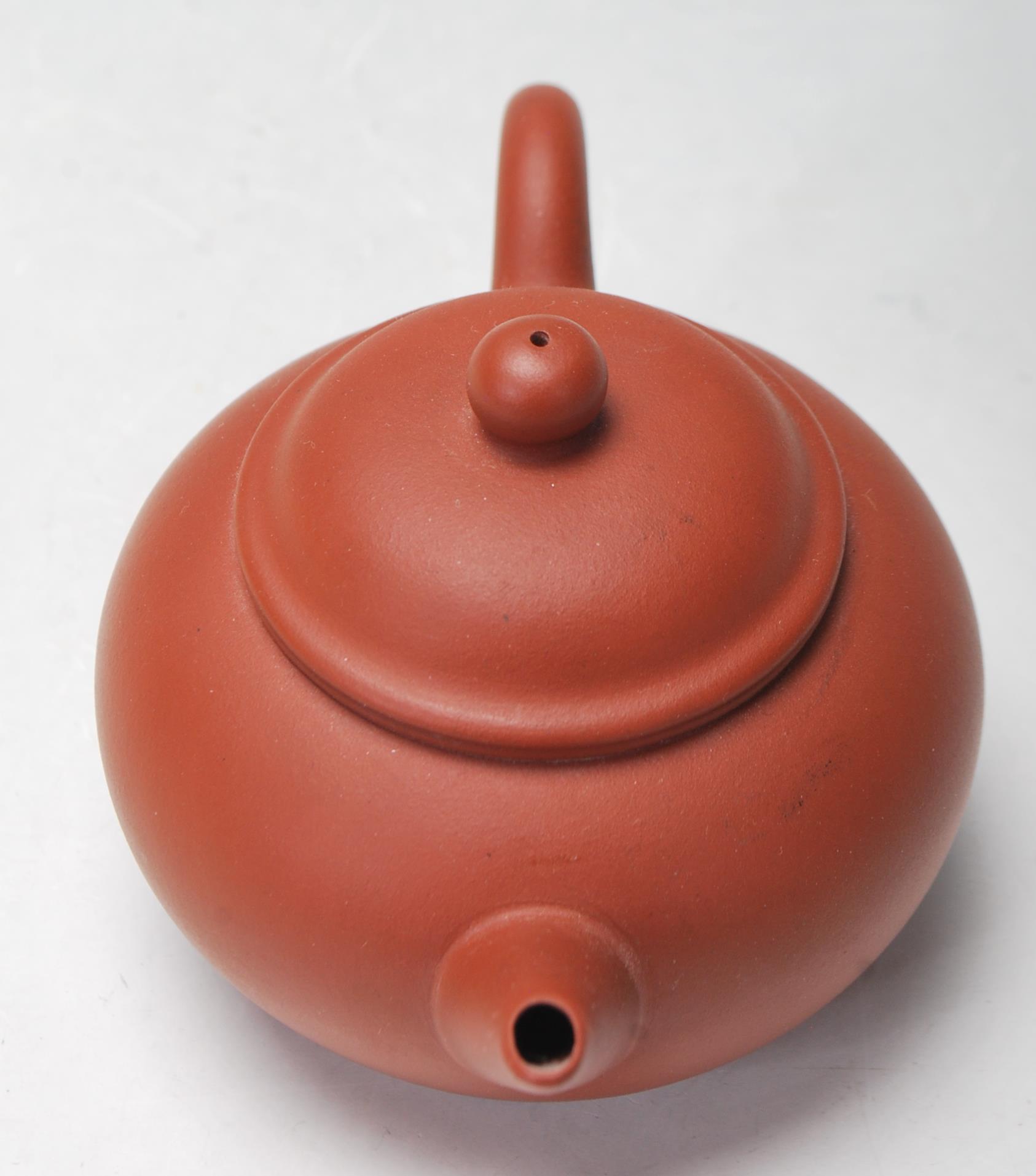 CHINESE YIXING RED CLAY SEAL MARKED TEAPOT - Image 3 of 5