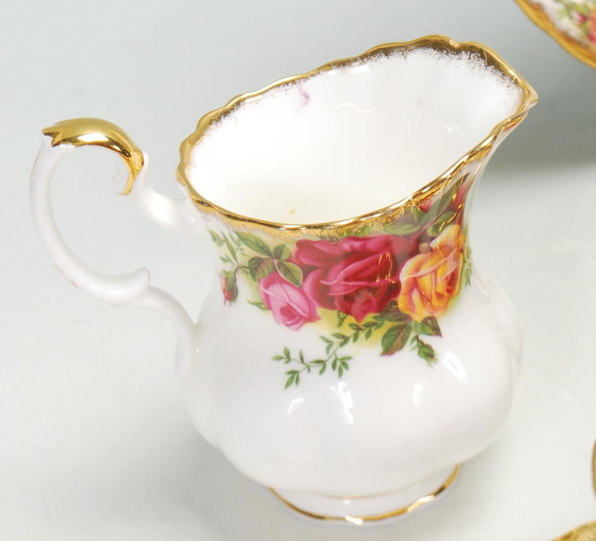 ROYAL ALBERT OLD COUNTRY ROSES COFFEE SET - TEA SERVICE - Image 7 of 8