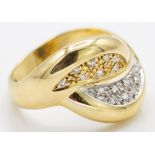 18ct Gold & Diamond Diamond Dress Ring