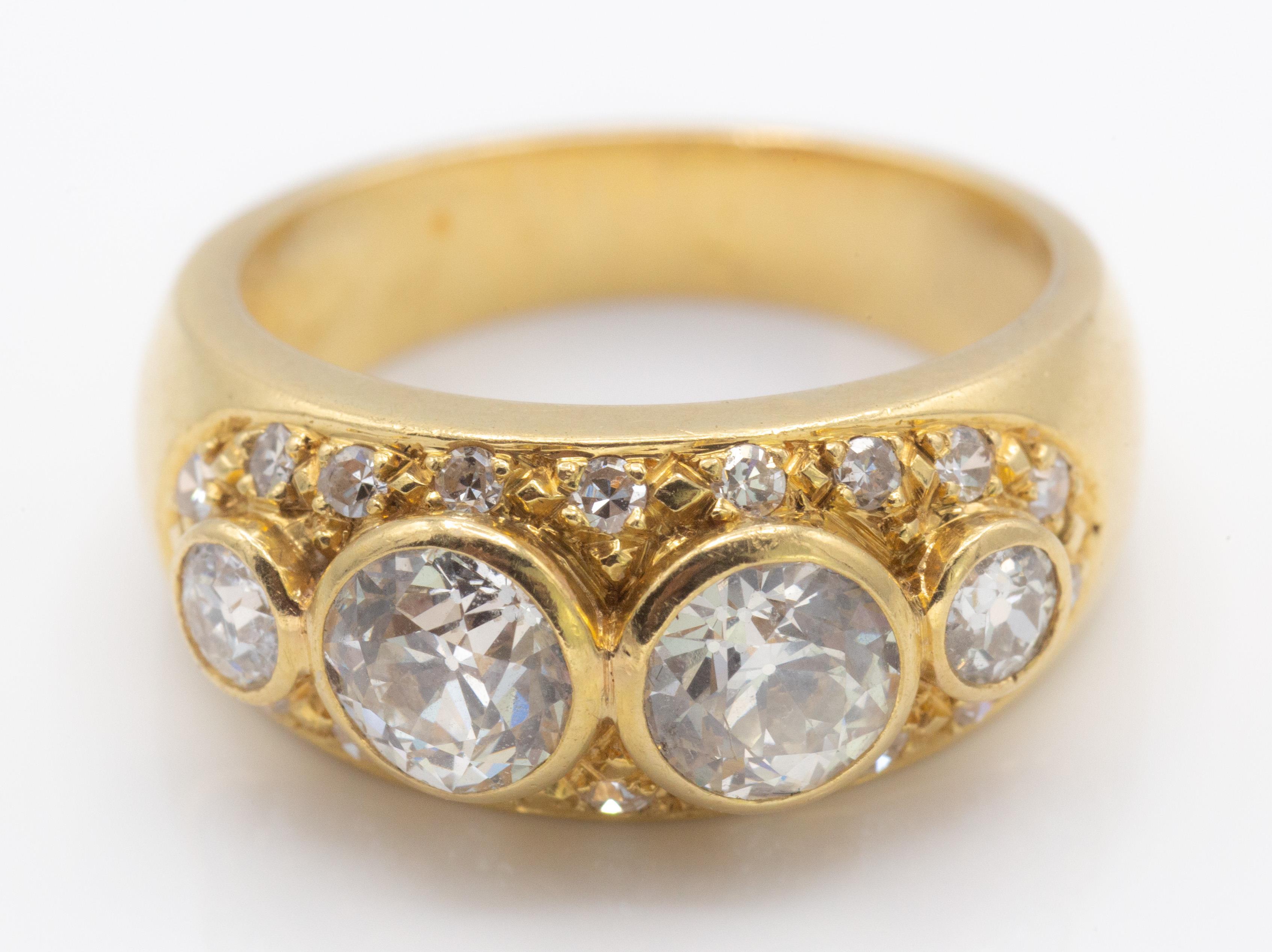 A French 18ct Gold & Diamond Ring