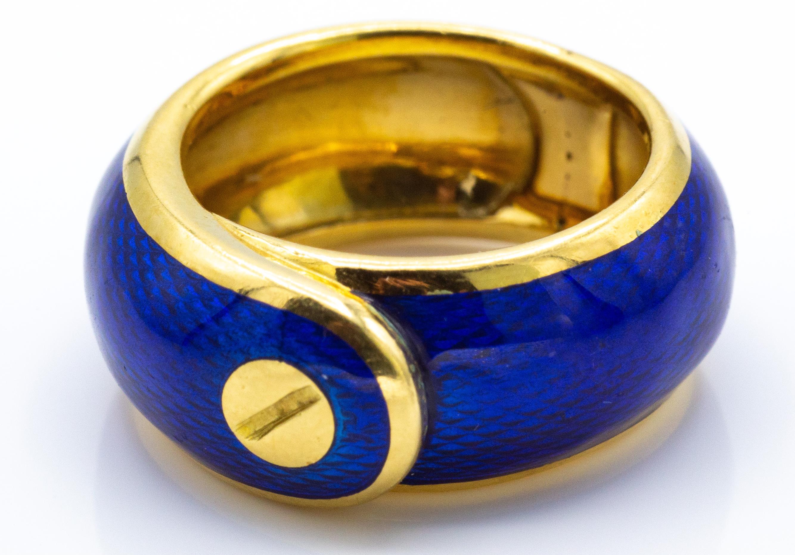 A Van Cleef & Arpels French 18ct gold and enamel ring