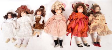 COLLECTION OF ' COLLECTOR'S ' / FASHION DOLLS - WITH OUTFITS