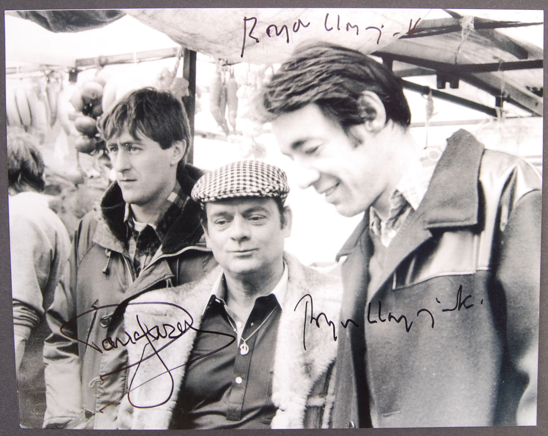 ONLY FOOLS & HORSES - DAVID JASON & ROGER LLOYD PACK SIGNED 8X10