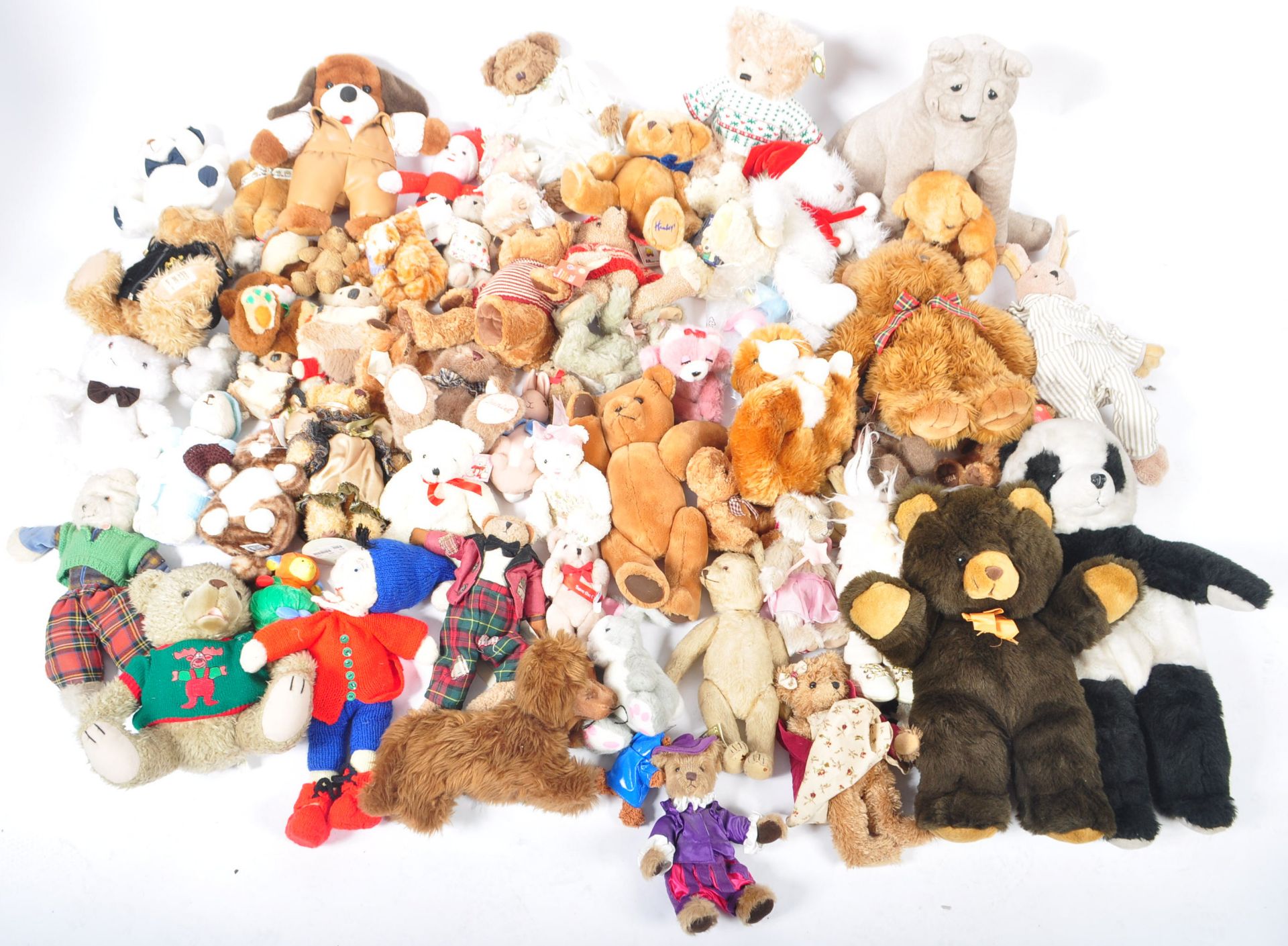 LARGE COLLECTION OF X50 ASSORTED SOFT TOY TEDDY BEARS