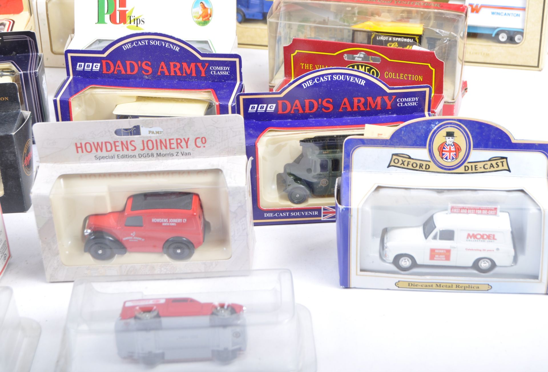 COLLECTION OF ASSORTED PROMOTIONAL DIECAST MODELS - Image 4 of 5