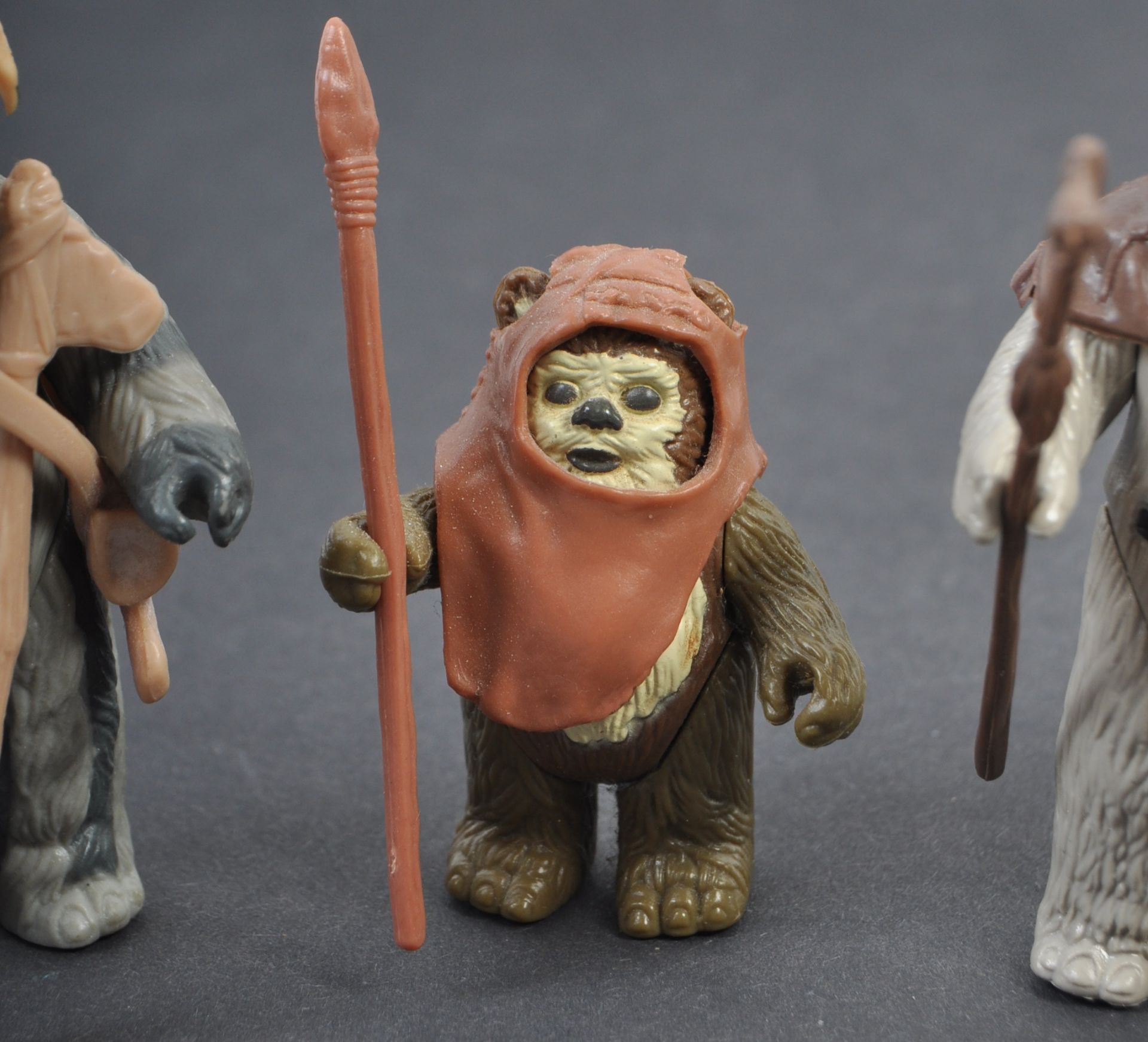 STAR WARS ACTION FIGURES - COLLECTION OF EWOKS - Image 3 of 9