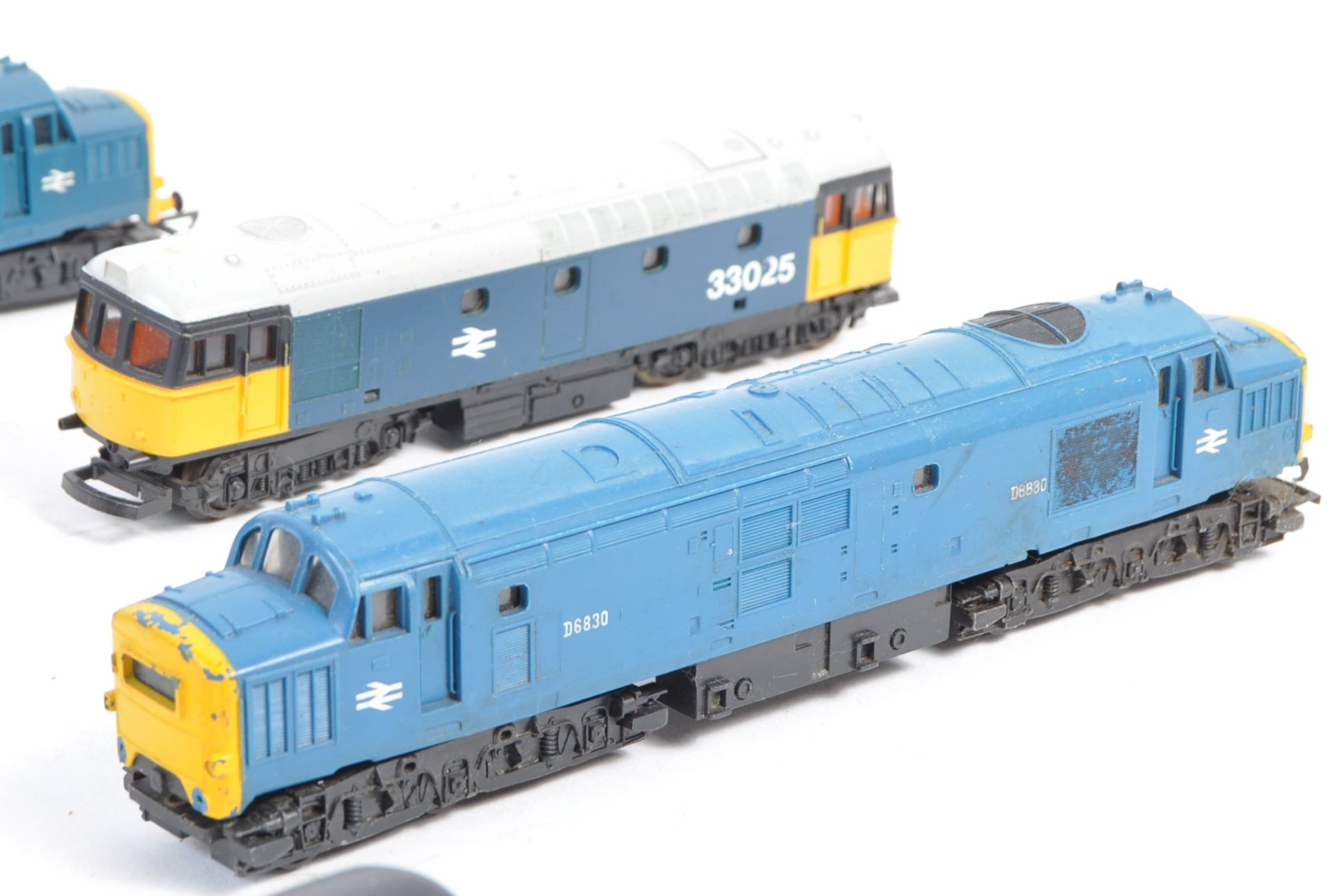 COLLECTION OF ASSORETD 00 GAUGE DIESEL LOCOMOTIVE ENGINES - Image 3 of 5