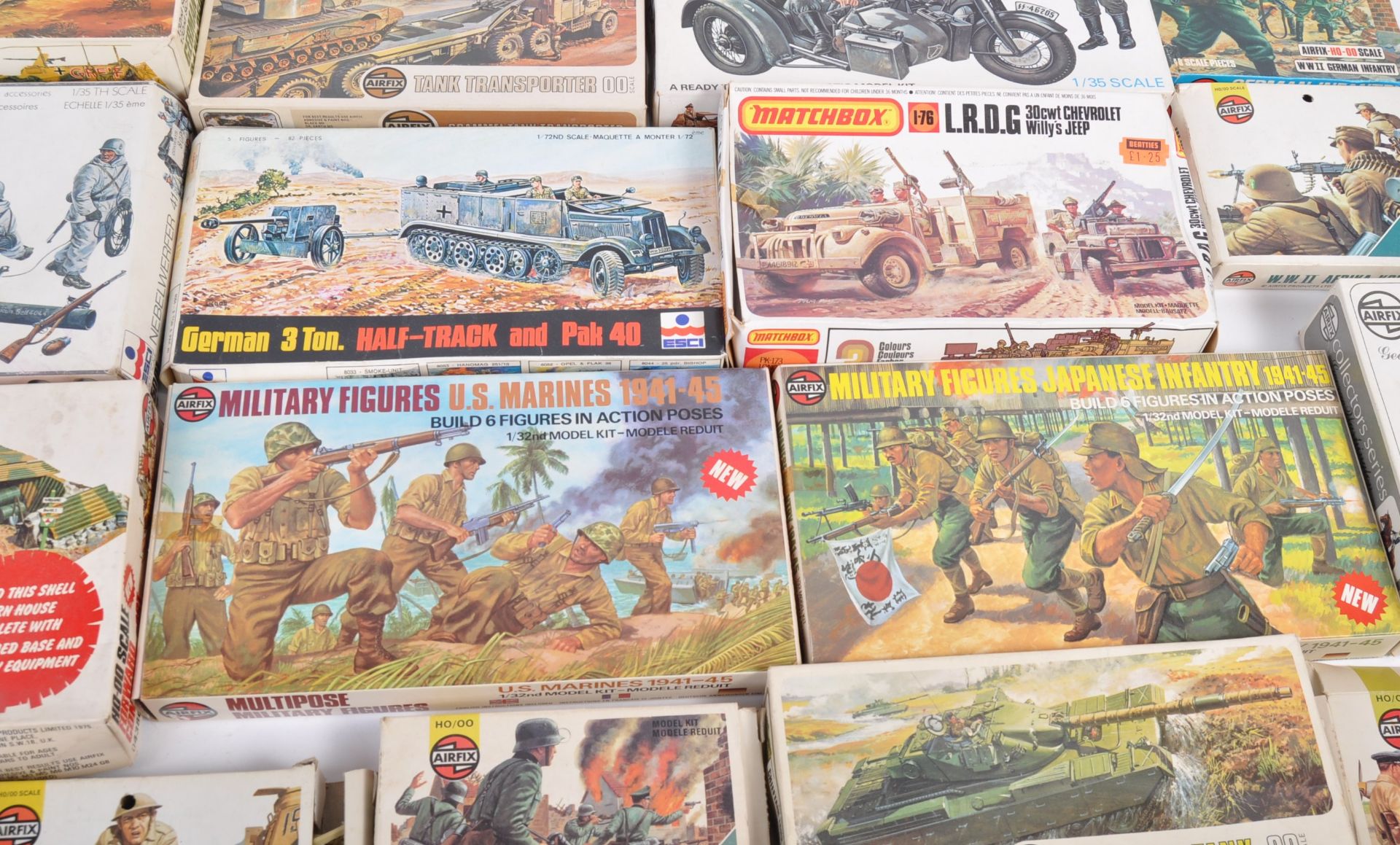 LARGE COLLECTION OF ASSORTED MODEL KITS - Image 3 of 9