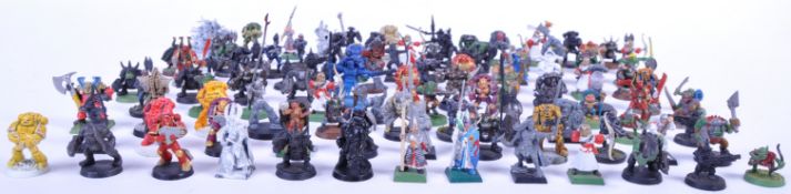 LARGE COLLECTION OF WARHAMMER 40K & FANTASY FIGURES