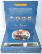 HORNBY 00 GAUGE MODEL RAILWAY ROYAL DOULTON GIFT SET