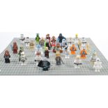 COLLECTION OF ASSORTED STAR WARS LEGO MINIFIGURES