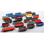 COLLECTION OF ASSORTED 00 GAUGE ROLLING STOCK WAGONS